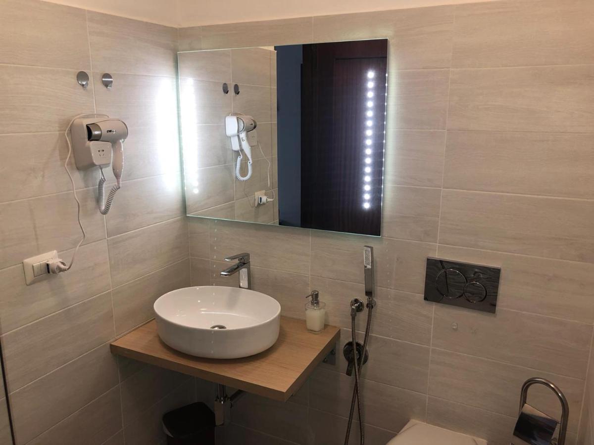 Lb&B Short Stay Bari Extérieur photo